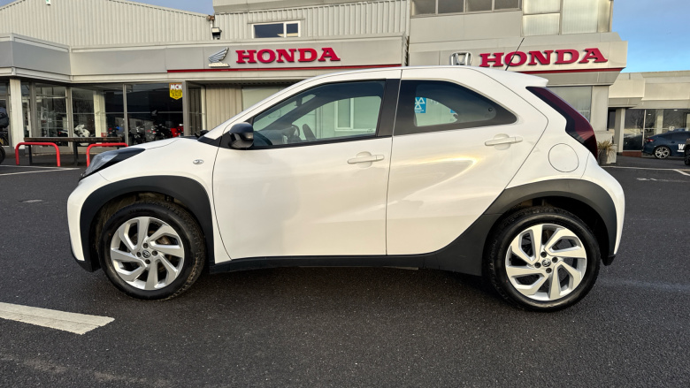 Toyota Aygo X 1.0 VVT-i Pure 5dr Petrol Hatchback